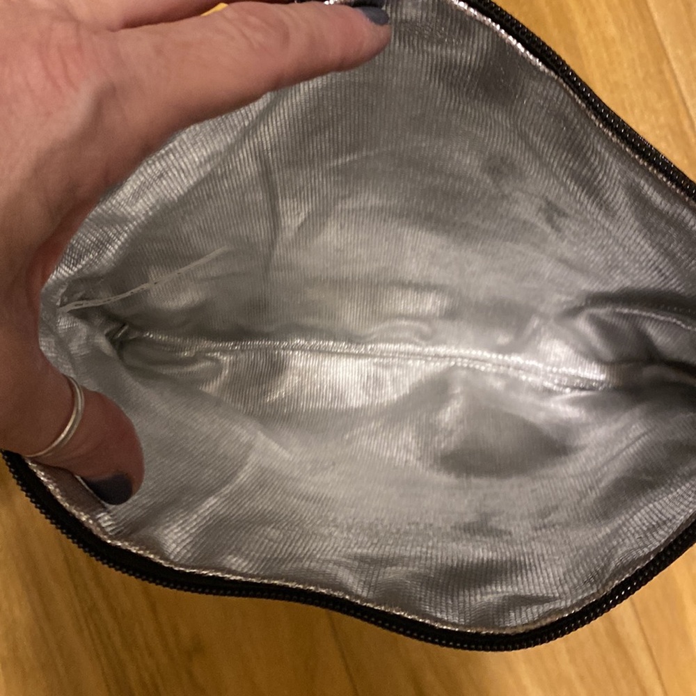 Brighton bundle! Belt and 2 makeup bags - Picture 3 of 11
